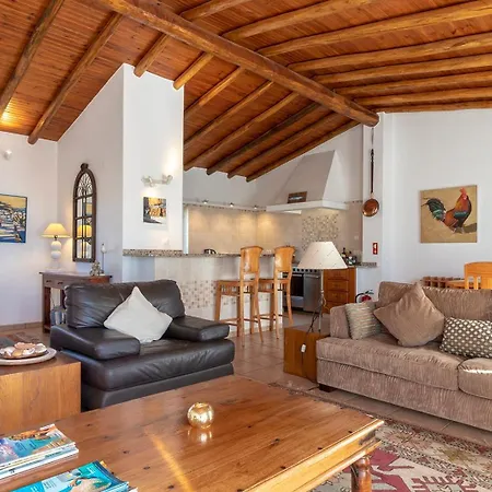 Diane Luxury Ocean Views Pool بيت للعطل بيناغيل