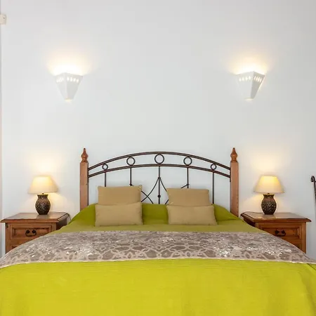 بيت للعطل Diane Luxury Ocean Views Pool