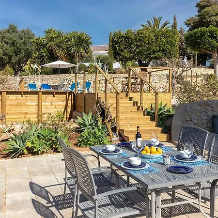 Diane Luxury Ocean Views Pool Holiday home *