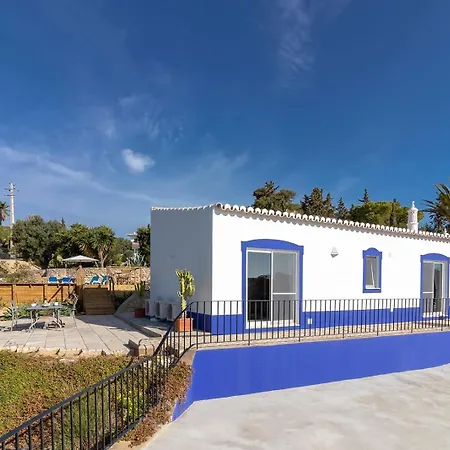 Diane Luxury Ocean Views Pool Holiday home *