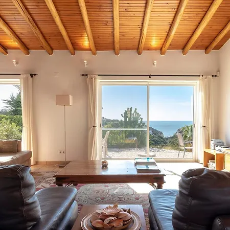 Prázdninový dům Diane Luxury Ocean Views Pool
